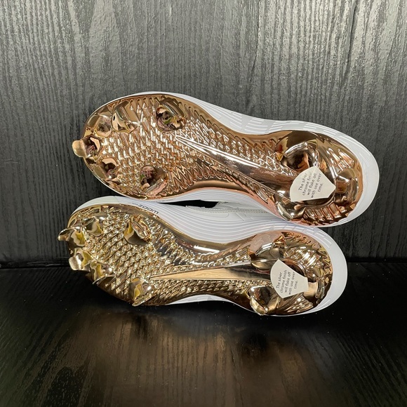 Nike Alpha Huarache Elite 2 Low Softball Cleat - Picture 5 of 9